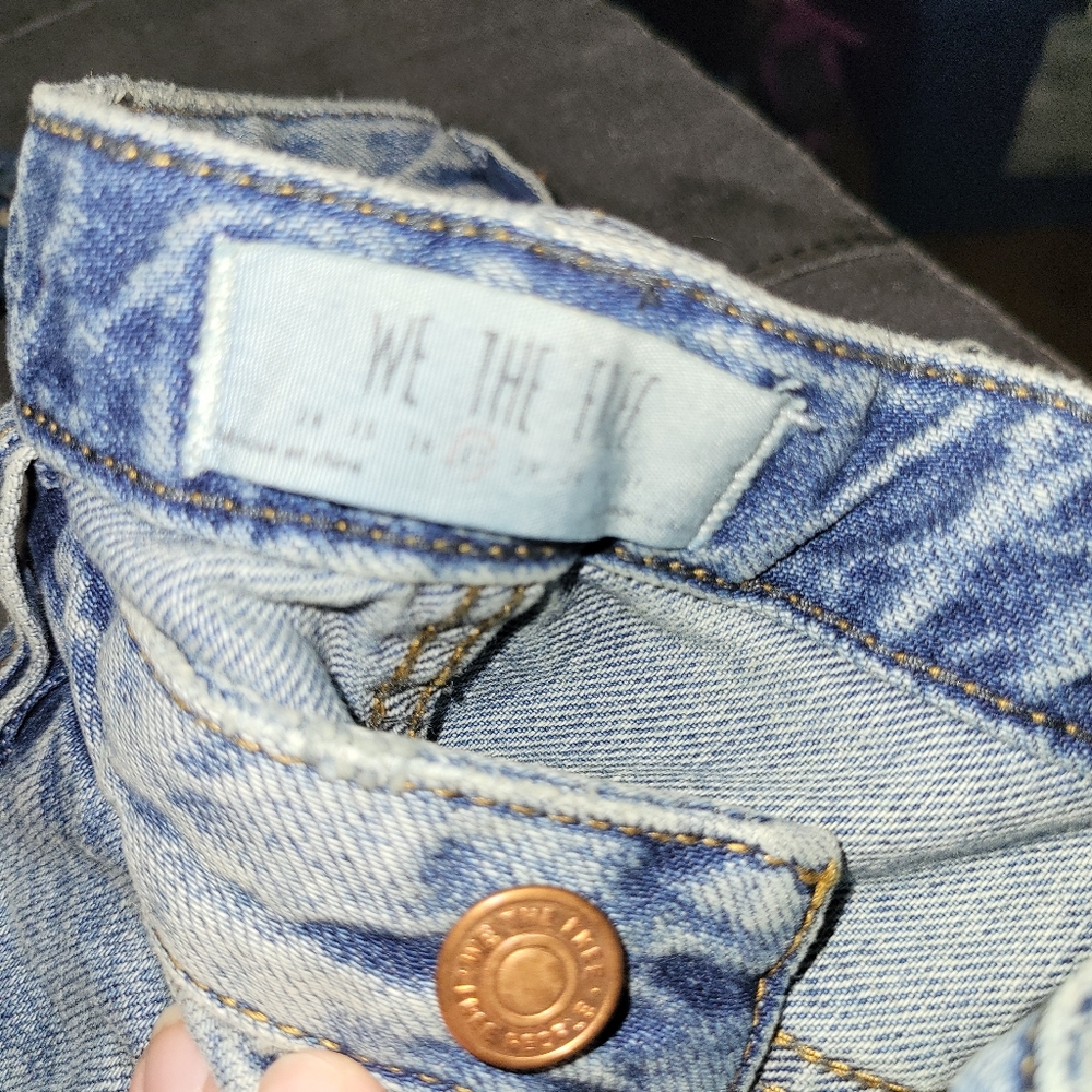 We the free frayed jeans size 27